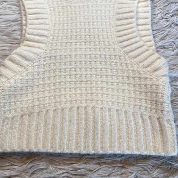 NWT For Love & Lemons Dominque Crop Tank Sweater in Ivory sz XL - Picture 7 of 10